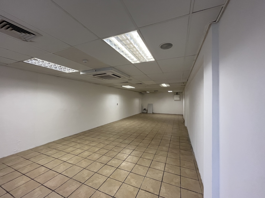 To Let commercial Property for Rent in Pinehurst Western Cape